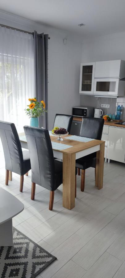 Apartamenty Dzemejra - Jumeirah Darlowo Ngoại thất bức ảnh