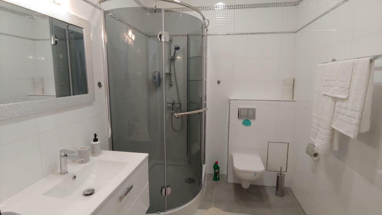 Apartamenty Dzemejra - Jumeirah Darlowo Ngoại thất bức ảnh